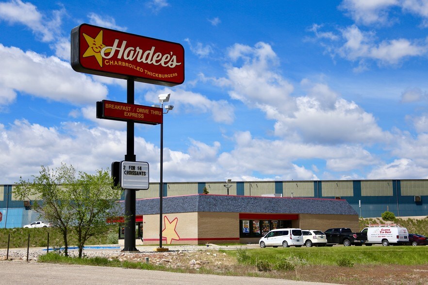 More Photos Of 900 Pronghorn St, Casper Restaurant For Sale