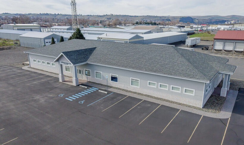 Primary Photo Of 1271 Port Dr, Clarkston Office For Sale