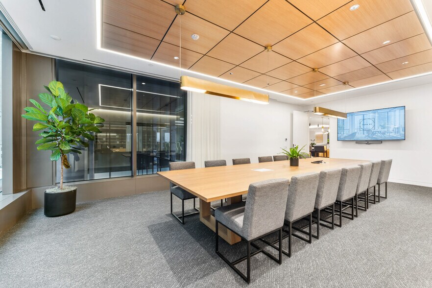 More Photos Of 43-45 E 53rd St, New York Office For Sale