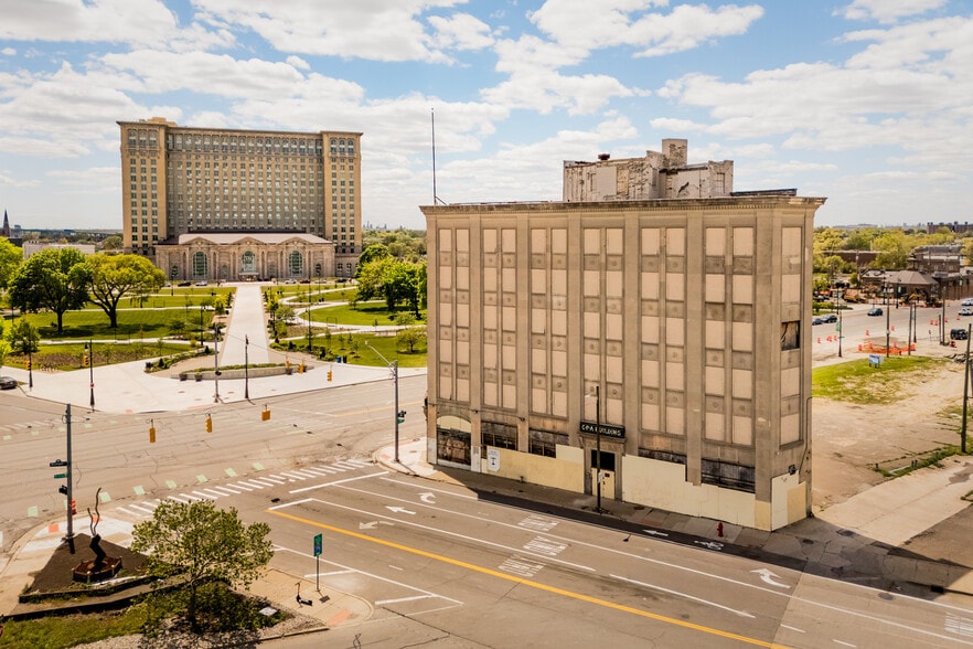 More Photos Of 2411 14th St, Detroit Office Residential For Sale