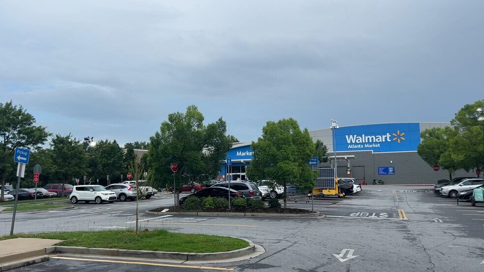 More Photos Of , Atlanta General Retail For Sale