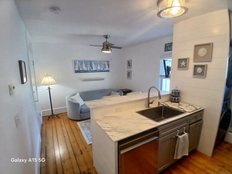More Photos Of 119 Water St, Stonington Apartments For Sale
