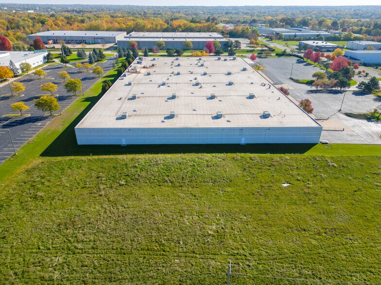 More Photos Of 3801 S Central Ave, Rockford Manufacturing For Lease