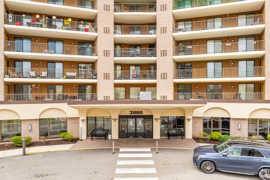 More Photos Of 2000 Valley Forge Cir, King Of Prussia Apartments For Sale