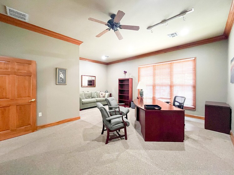 More Photos Of 9543 Fenway Ave, Baton Rouge Office For Sale