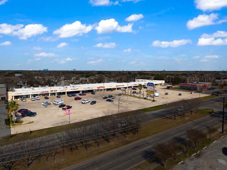 More Photos Of 12600 Bissonnet St, Houston Unknown For Lease