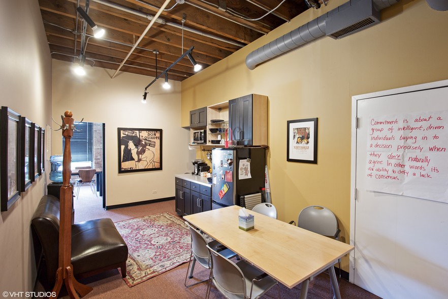 More Photos Of 700 N Green St, Chicago Loft Creative Space For Lease