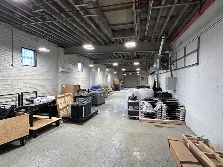 More Photos Of 180 Morgan Ave, Brooklyn Warehouse For Lease
