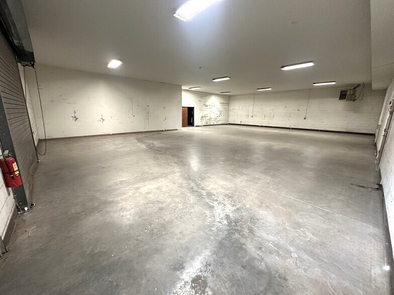 More Photos Of 5107 N Macarthur Blvd, Oklahoma City Freestanding For Lease