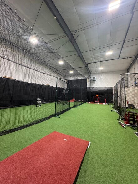 More Photos Of 3113 S Pine St, Tacoma Industrial For Sale