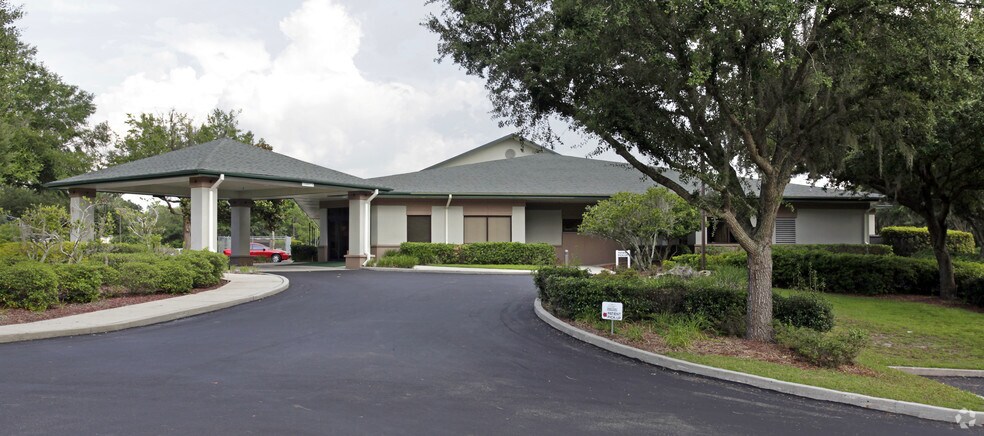 More Photos Of 404 Hall of Fame Dr, Lake City Medical For Lease