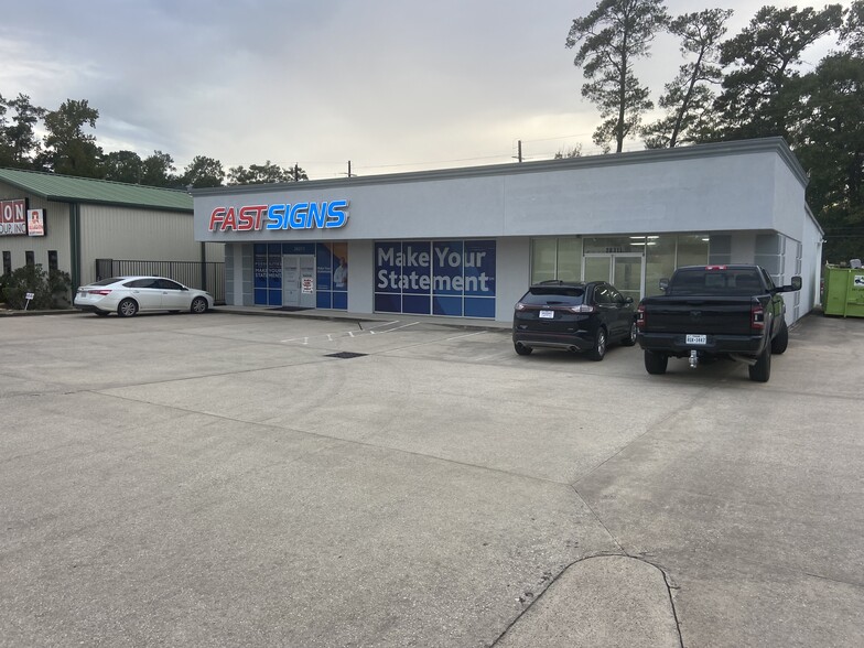 More Photos Of 26311 Interstate 45, The Woodlands Storefront For Lease