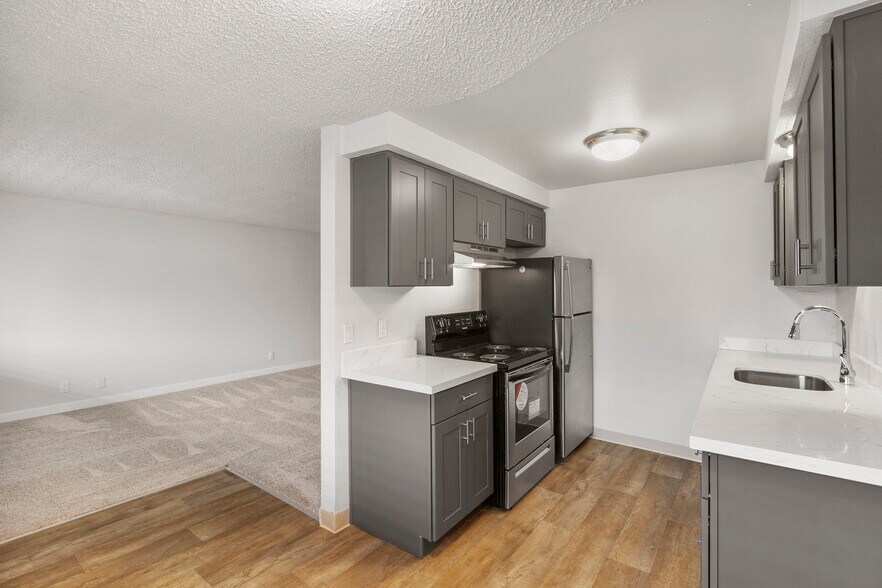 More Photos Of 1016 NE 86th St, Vancouver Multifamily For Sale