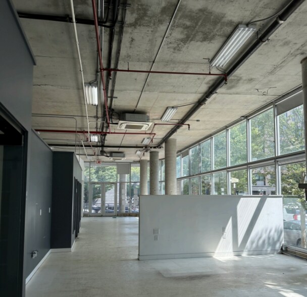 More Photos Of 467 Keap St, Brooklyn Apartments For Lease