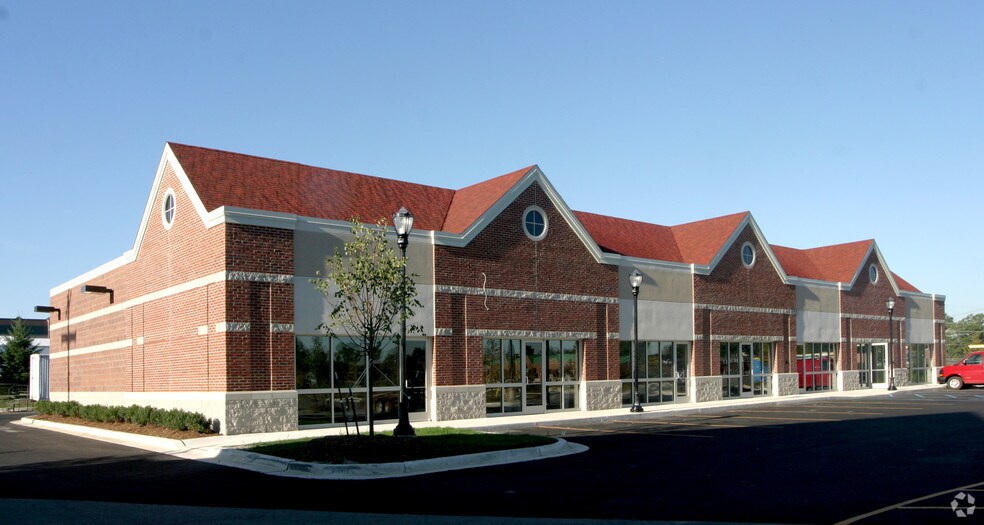 More Photos Of 1145-1171 S Main St, Chelsea Freestanding For Lease