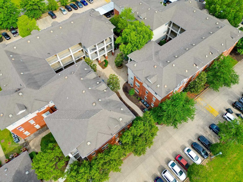 More Photos Of 801 N 49th St, Fort Smith Dormitory For Sale