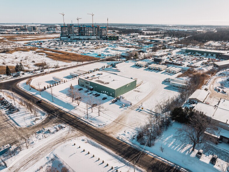 More Photos Of 500 Montée Labossière, Vaudreuil-dorion Service For Lease