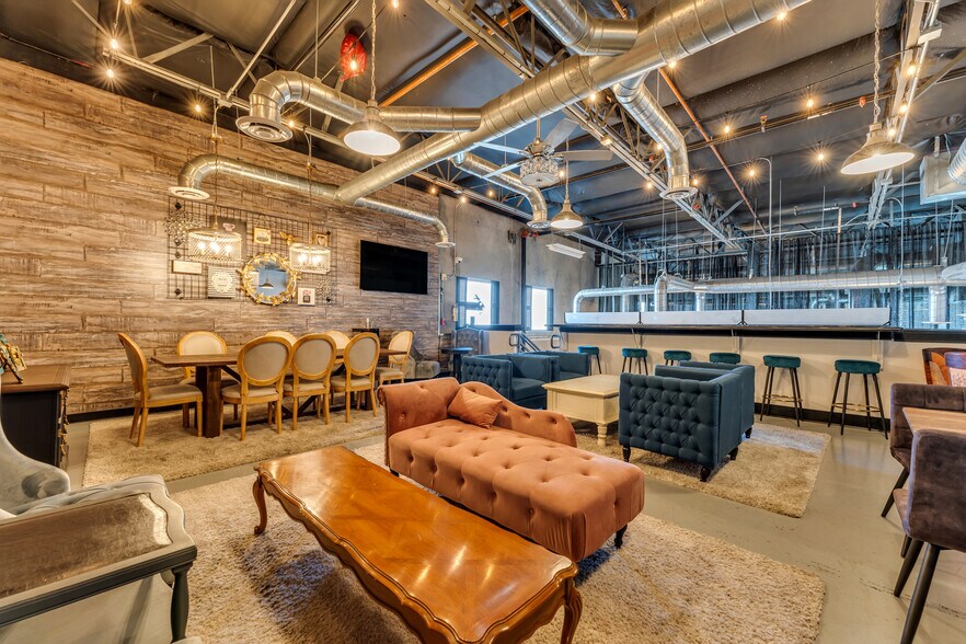 More Photos Of 9299 W Olive Ave, Peoria Light Manufacturing For Lease