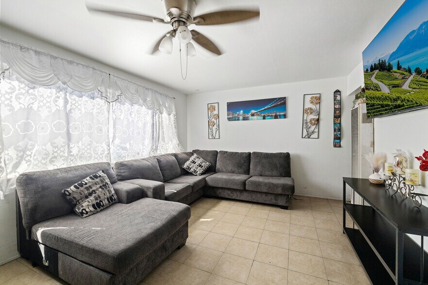 More Photos Of 541 N Summit Ave, Pasadena Apartments For Sale