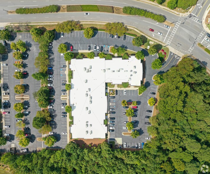 More Photos Of 950 North Point Pky, Alpharetta Medical For Lease