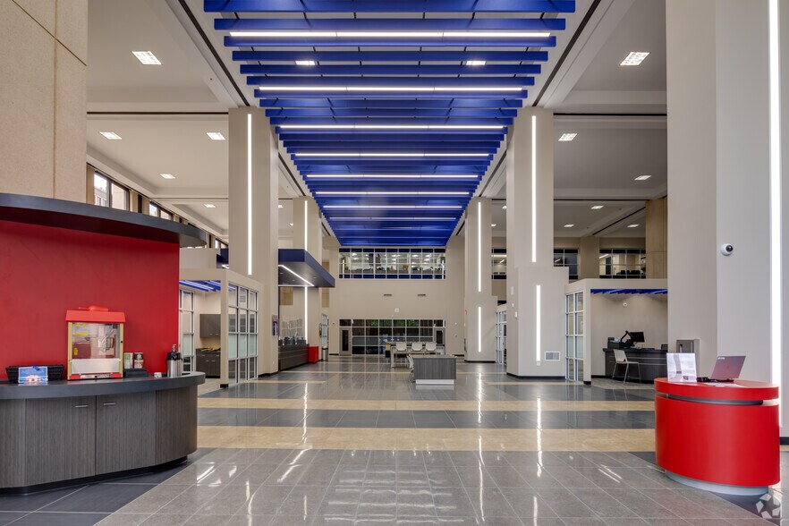 More Photos Of 201 Robert S Kerr Ave, Oklahoma City Office For Lease