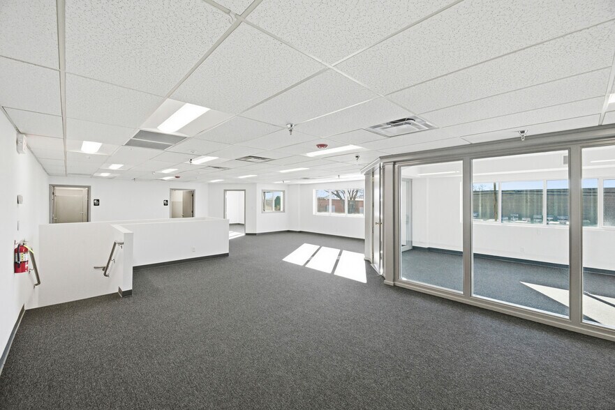 More Photos Of 120 Greg St, Sparks Unknown For Lease