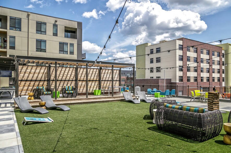 More Photos Of 1415 Cuming St NE, Omaha Apartments For Lease