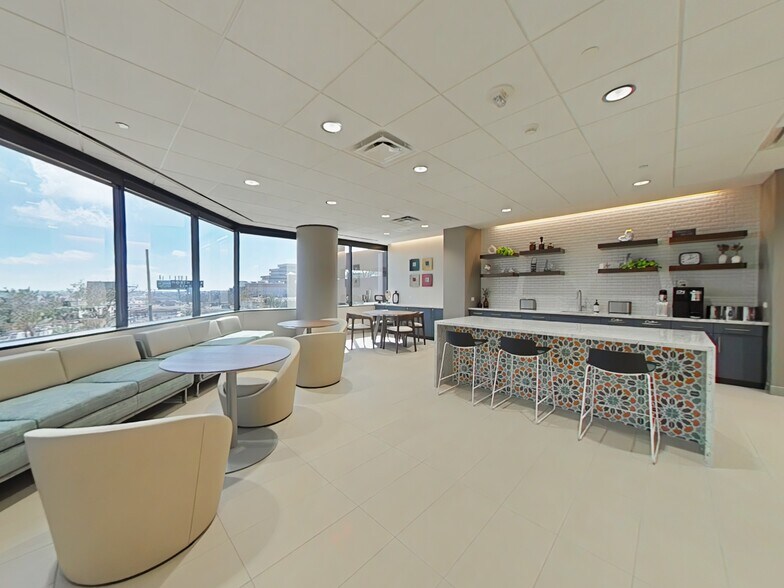 More Photos Of 9311 San Pedro Ave, San Antonio Office For Lease