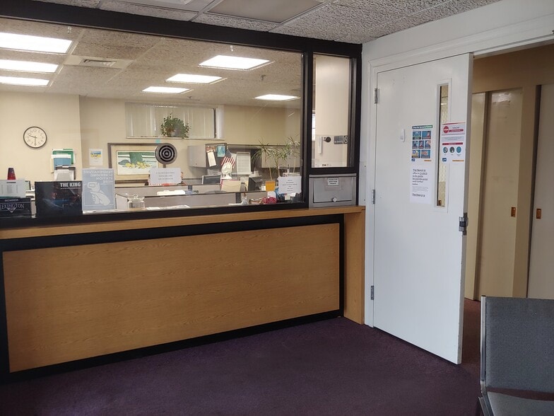 More Photos Of 30 E 1st Ave, Lexington Office For Lease