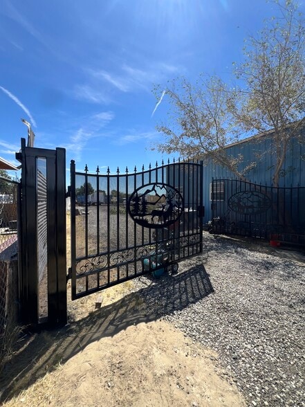 More Photos Of 45564 30th St E, Lancaster Warehouse For Sale