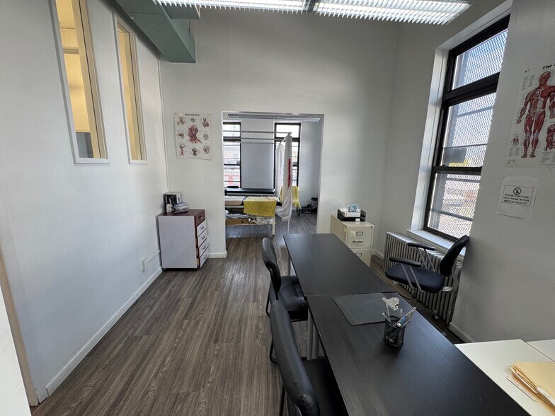 More Photos Of 100 Pennsylvania Ave, Brooklyn Loft Creative Space For Lease