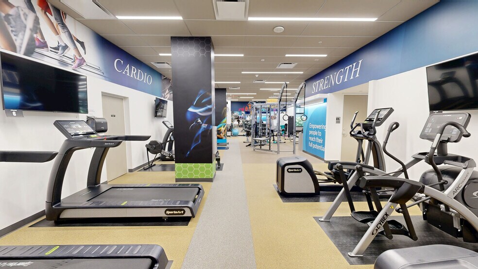 Primary Photo Of 899 W Cypress Creek Rd, Fort Lauderdale Office For Lease