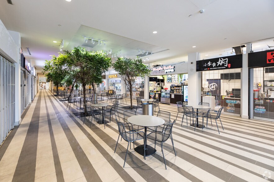 More Photos Of 4750 Yonge St, Toronto Apartments For Sale