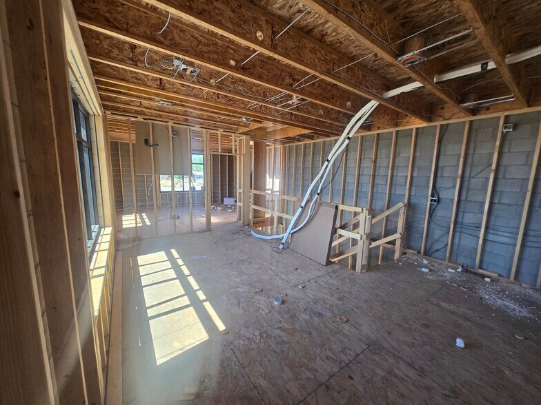 More Photos Of 1197 E 3000 N, Layton Industrial For Lease
