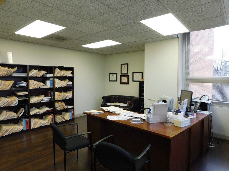 More Photos Of 200 Little Falls St, Falls Church Office For Lease