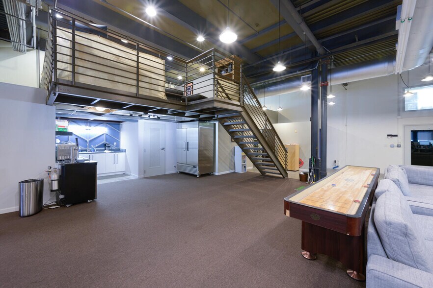 More Photos Of 400 Clematis St, West Palm Beach Loft Creative Space For Lease