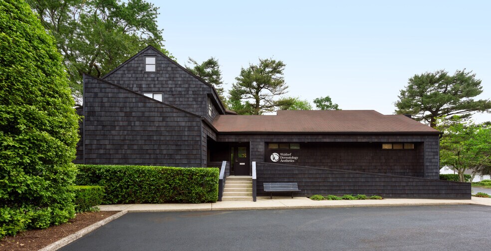 More Photos Of 57 N Middletown Rd, Nanuet Medical For Sale