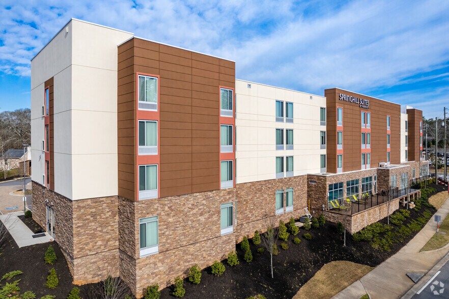 Primary Photo Of 1360 Old Roswell Rd, Roswell Hotel For Sale
