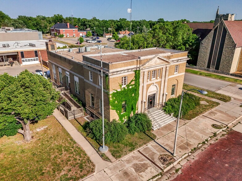 More Photos Of 920 Millington St, Winfield Storefront Retail Office For Sale