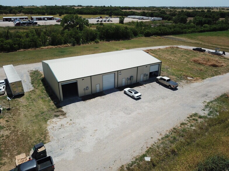 More Photos Of 7400 Fm 2622 W, Ponder Warehouse For Lease