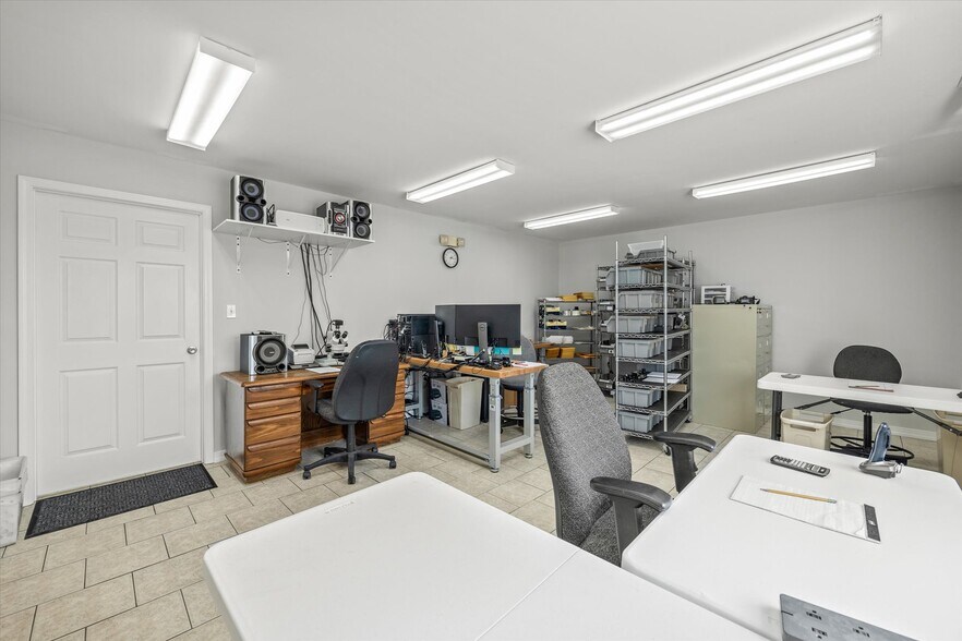 More Photos Of 340 Beaty Swamp Rd, Monroe Manufacturing For Sale