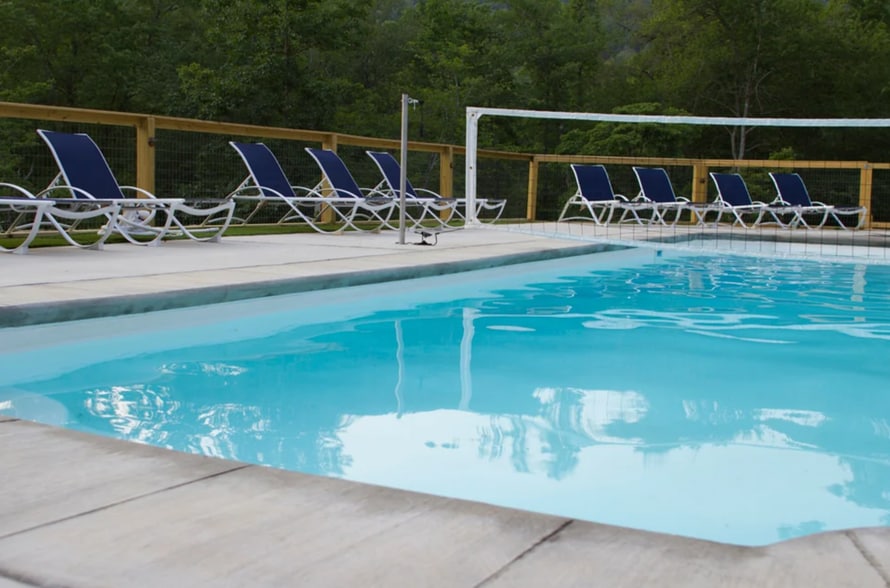 More Photos Of 391 Forest Service Rd, Blairsville Lodge Meeting Hall For Sale