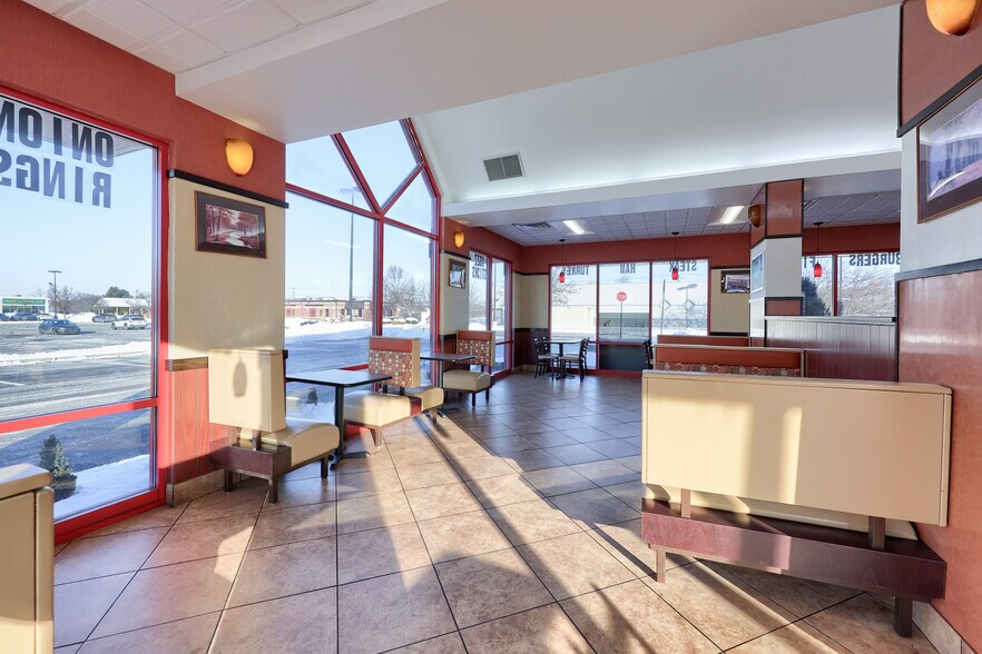 More Photos Of 4850 Penn Ave, Sinking Spring Fast Food For Sale