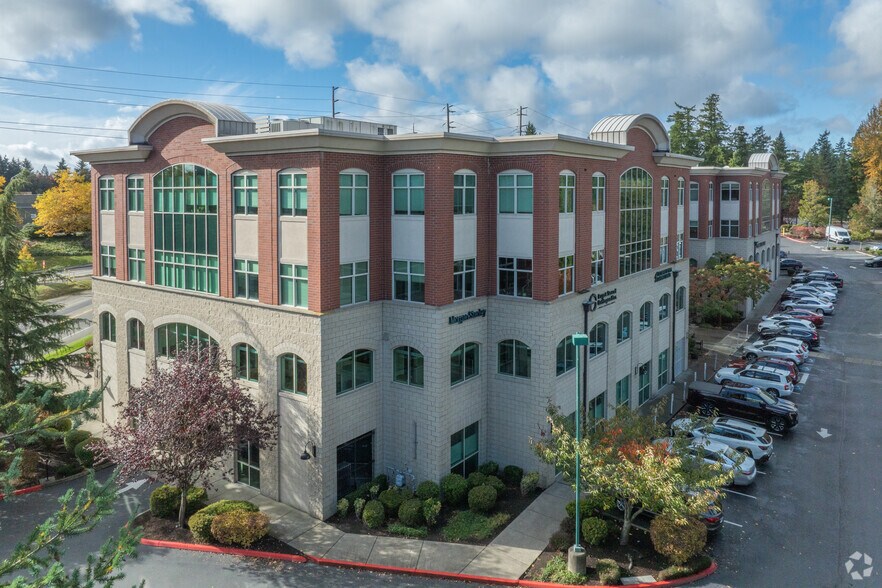 More Photos Of 2727 Hollycroft St, Gig Harbor Office For Lease