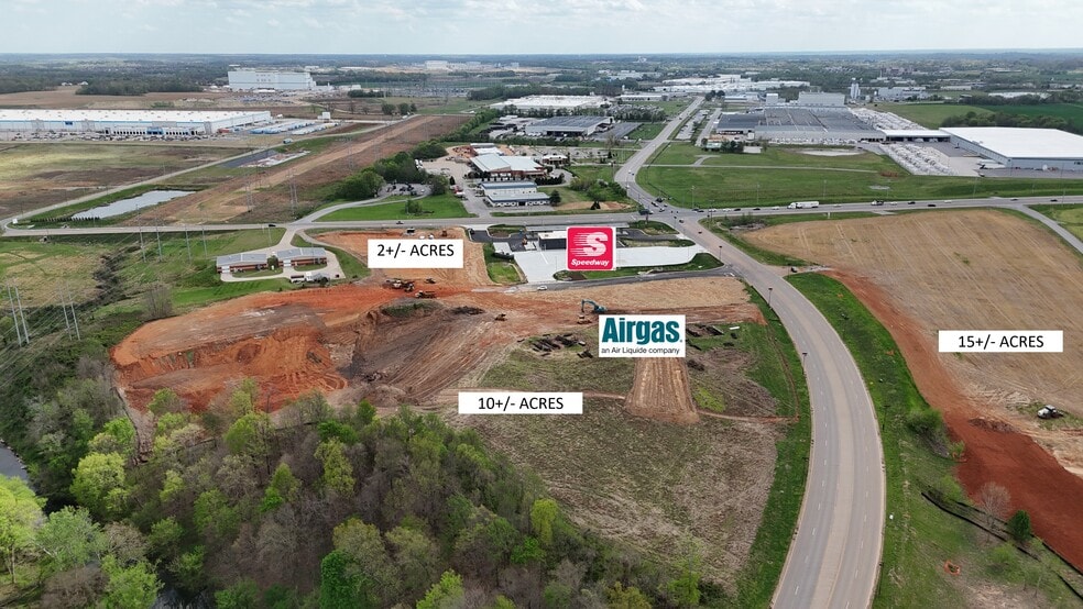 More Photos Of 3820 Guthrie Hwy, Clarksville Land For Sale