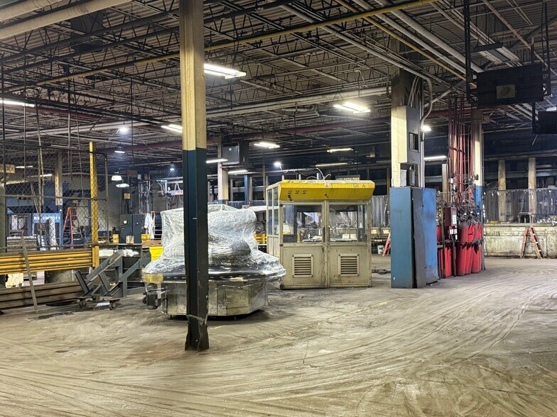 More Photos Of 107 Industrial Rd, Williamstown Manufacturing For Sale