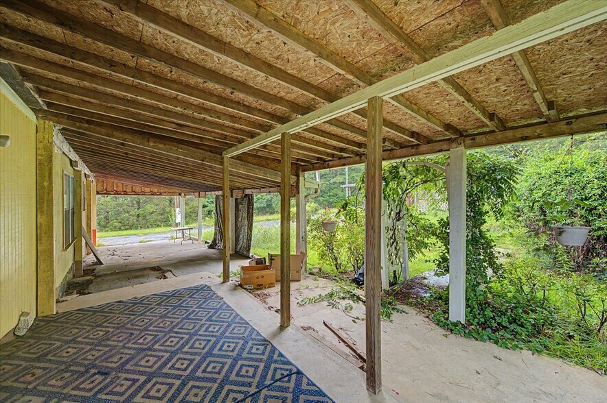 More Photos Of 8515 Dallas Acworth Hwy, Dallas Land For Sale