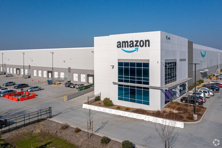 More Photos Of 4601 Newcastle Rd, Stockton Distribution For Lease