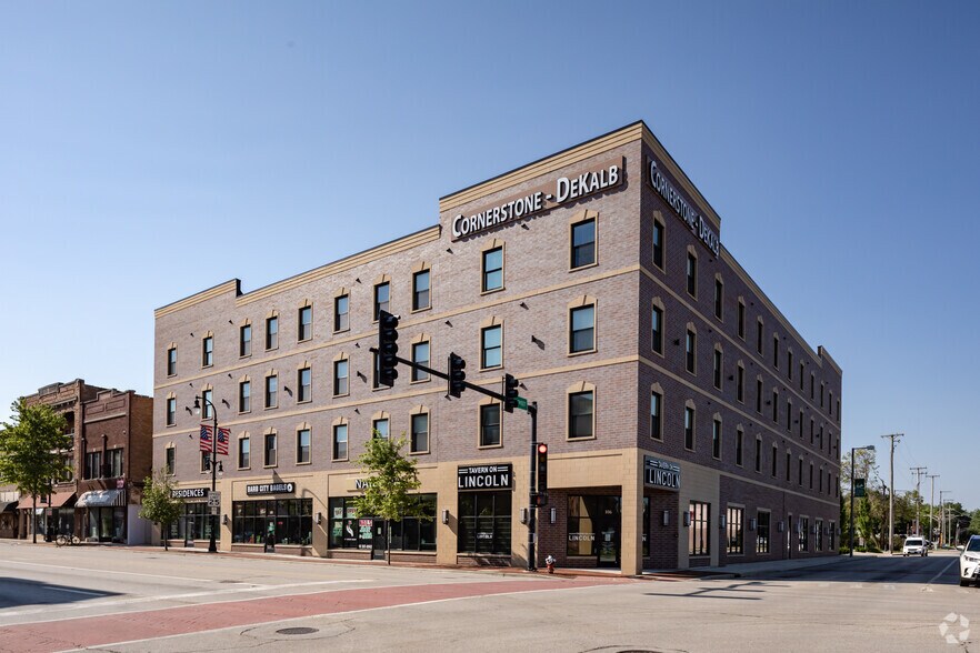 More Photos Of 106 E Lincoln Hwy, Dekalb Restaurant For Lease