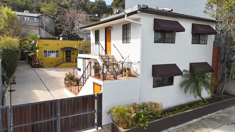 Primary Photo Of 11420 Ventura Blvd, Studio City Office Residential For Sale